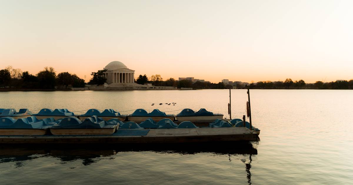 Check the pulse of D.C. in an election year with a weekend trip