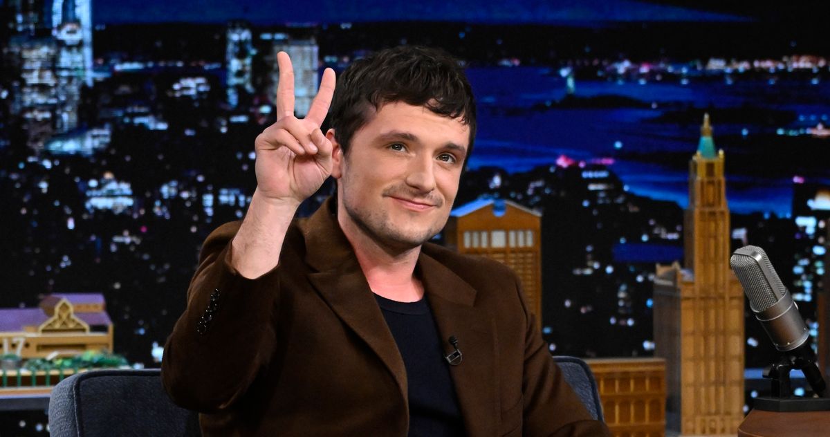 Josh Hutcherson Thought His Whistle Fan-cam Was Too $hort