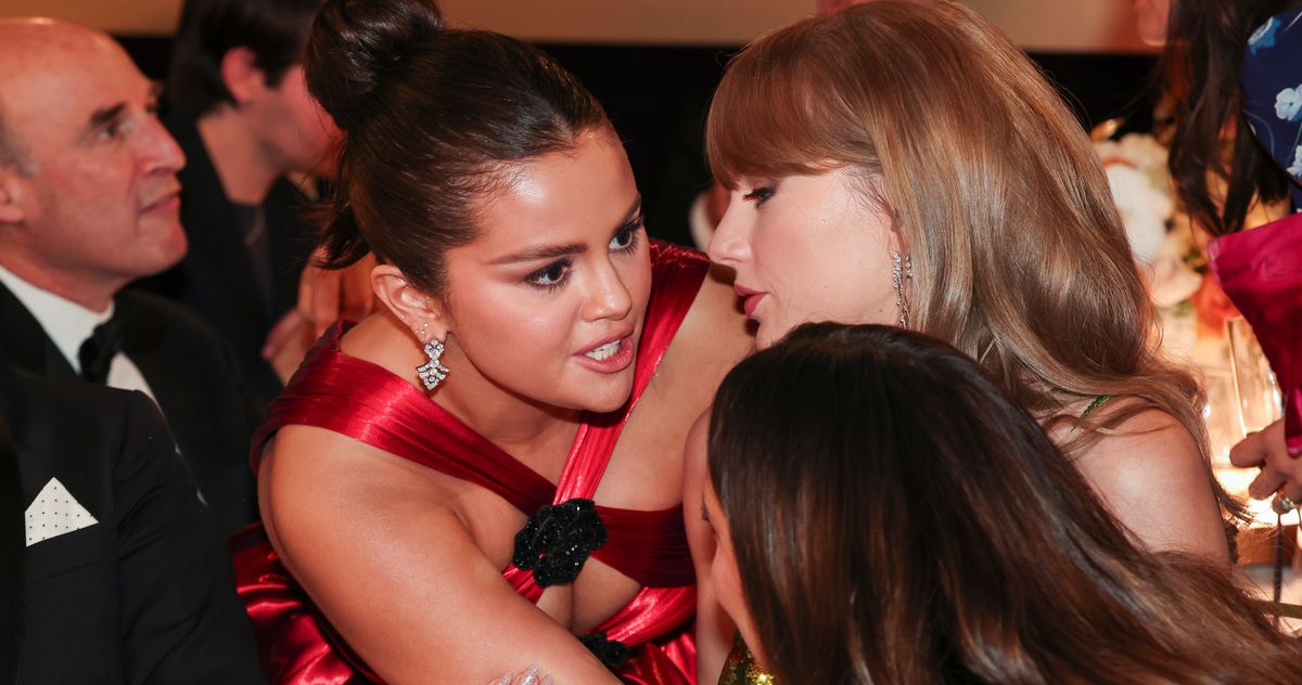 What Did Selena Gomez Tell Taylor Swift at the Golden Globes